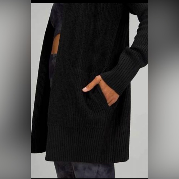 EUC Lululemon Athletica Black Women's Cardigan, Size 14 - Picture 4 of 16